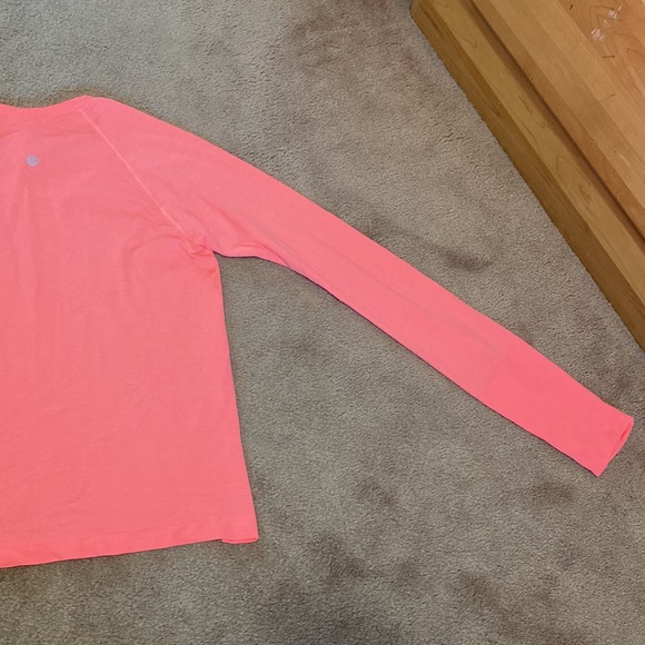 Lululemon Sunset Swiftly Tech LS Race Length - Picture 9 of 11